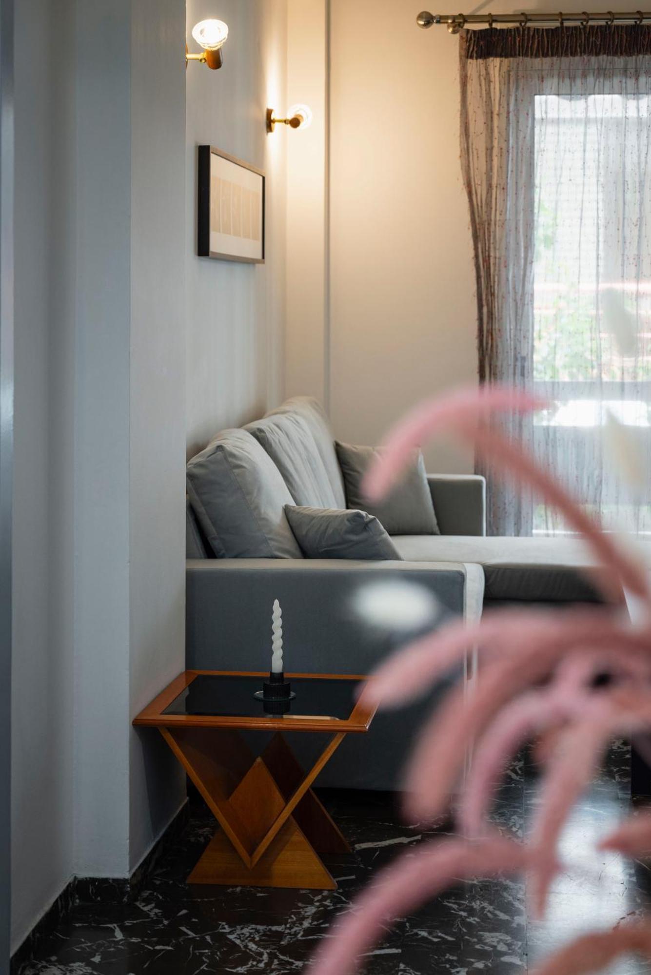 Local Urban Living 2Bd Apartment In Athens Exterior photo
