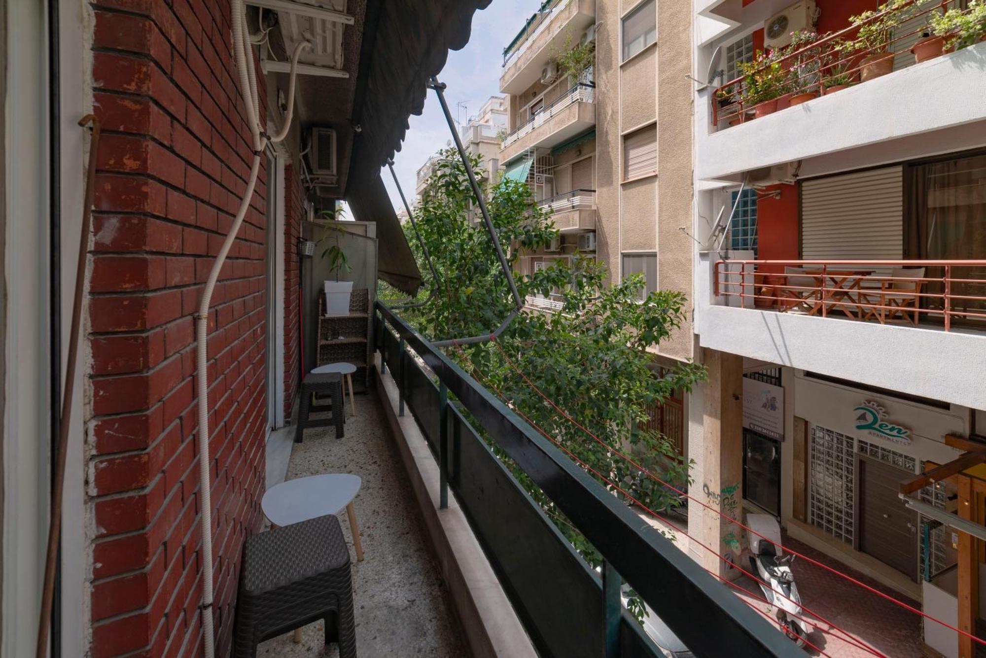 Local Urban Living 2Bd Apartment In Athens Exterior photo