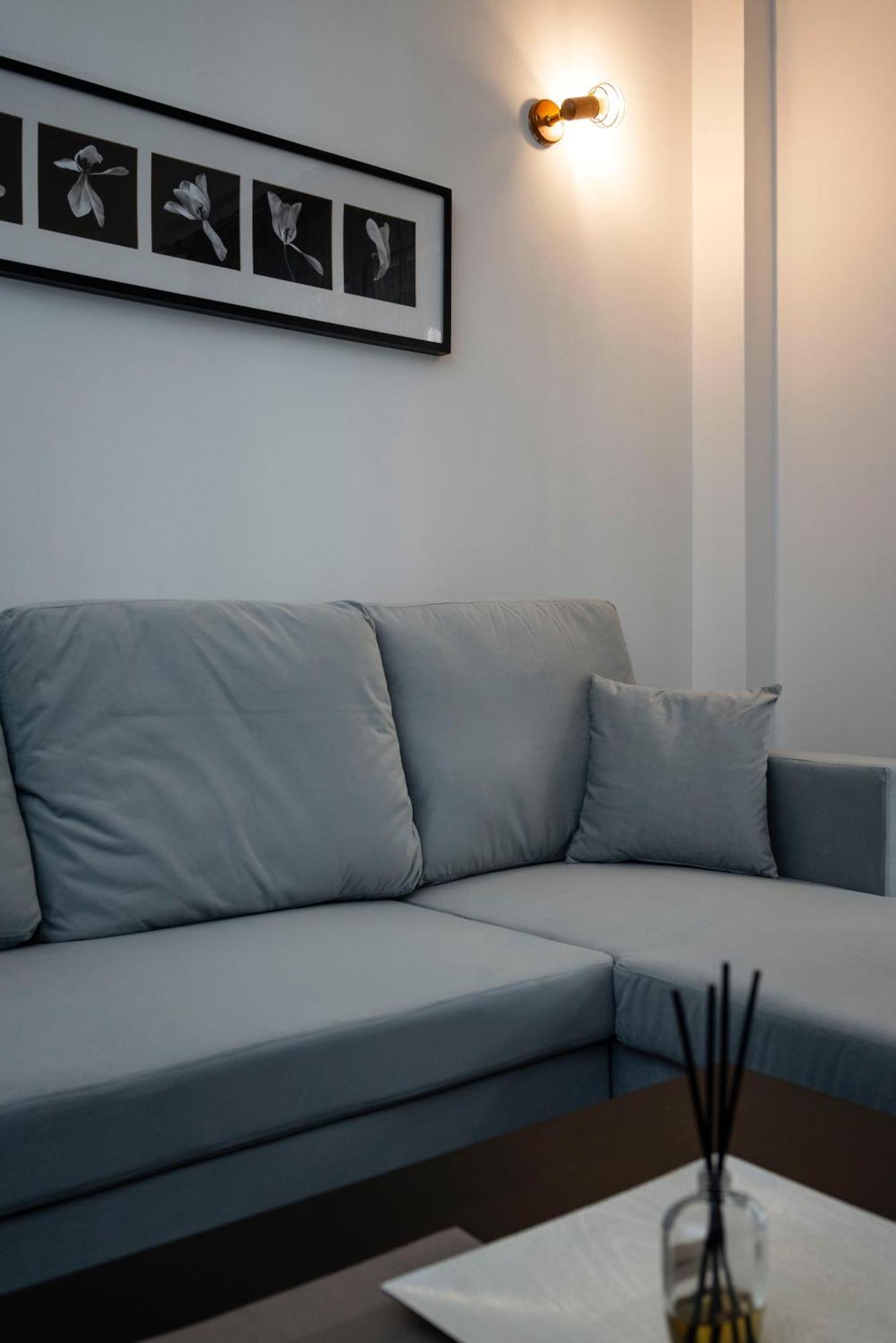 Local Urban Living 2Bd Apartment In Athens Exterior photo