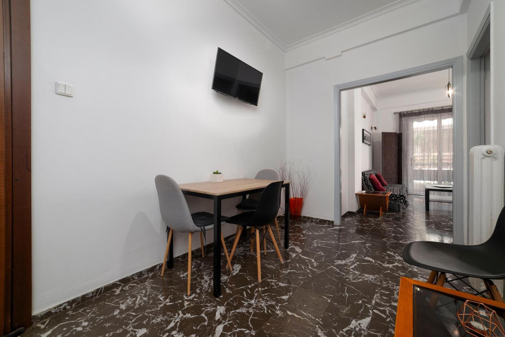 Local Urban Living 2Bd Apartment In Athens Exterior photo